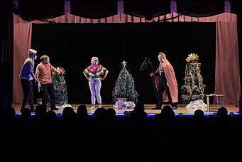 28 декабрь 2019 г., Барнаул, Вячеслав Мельников Везде жизнь. Снегурочка в гостях у заключенных