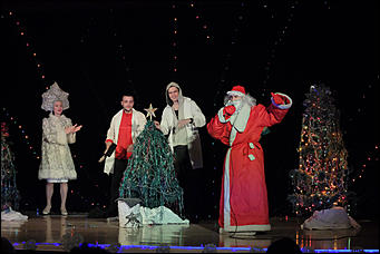 28 декабрь 2019 г., Барнаул, Вячеслав Мельников Везде жизнь. Снегурочка в гостях у заключенных