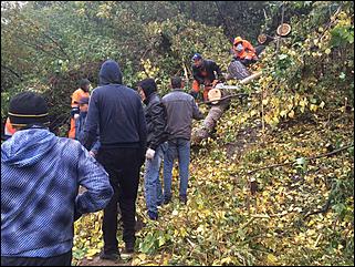 Демонтаж лестницы на ВДНХ в Барнауле   Демонтаж лестницы на ВДНХ в Барнауле