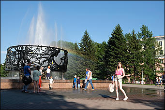 7 июнь 2017 г., Барнаул Мельников Вячеслав    "Жара и беспечность": фоторепортаж о том, как барнаульцы радуются лету