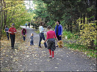 18 сентября 2011 г., Барнаул   Барнаульцы на прогулке в НИИ им. Лисавенко