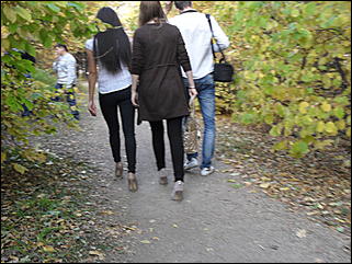 18 сентября 2011 г., Барнаул   Барнаульцы на прогулке в НИИ им. Лисавенко