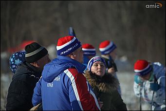 11 февраля 2018 г., Барнаул. Екатерина Смолихина   Солнце, лыжи, Барнаул: более тысячи горожан пришли на "Лыжню России"