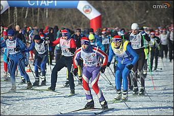 11 февраля 2018 г., Барнаул. Екатерина Смолихина   Солнце, лыжи, Барнаул: более тысячи горожан пришли на "Лыжню России"