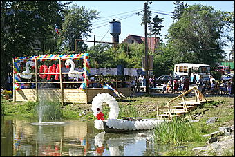 21 августа 2010 г., Барнаул   Село Лебяжье Барнаула отмечает 140-летие