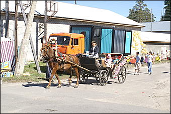 21 августа 2010 г., Барнаул   Село Лебяжье Барнаула отмечает 140-летие