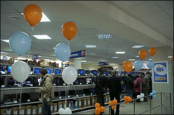 29 марта 2008 г., Барнаул   Открытие первого в Барнауле Компьютер-центра DNS