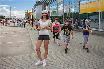 1 июль 2016 г., Барнаул © Амител Вячеслав Мельников   Как открывали первый в Барнауле  McDonald's 