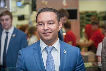 1 июль 2016 г., Барнаул © Амител Вячеслав Мельников   Как открывали первый в Барнауле  McDonald's 