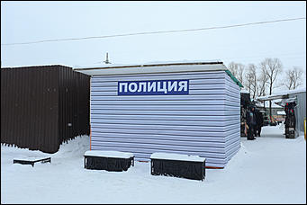 19 декабря 2018 г., Барнаул. Екатерина Смолихина   Новогодняя пешеходная: как на Мало-Тобольской строят снежный городок