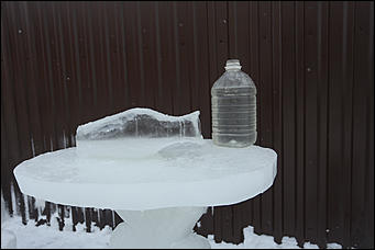 19 декабря 2018 г., Барнаул. Екатерина Смолихина   Новогодняя пешеходная: как на Мало-Тобольской строят снежный городок