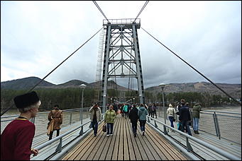 29 апреля 2018 г., Бирюзовая Катунь. Екатерина Смолихина   Праздника цветение: как маральник собрал на Алтае тысячи туристов