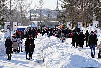 1 марта 2020 г., Барнаул. Екатерина Смолихина   Гуляй, народ! Как барнаульцы отпраздновали Масленицу
