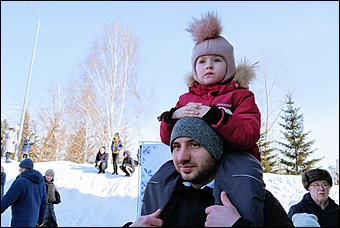 1 марта 2020 г., Барнаул. Екатерина Смолихина   Гуляй, народ! Как барнаульцы отпраздновали Масленицу