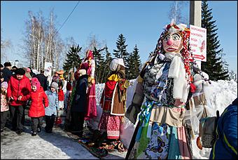 1 марта 2020 г., Барнаул. Екатерина Смолихина   Гуляй, народ! Как барнаульцы отпраздновали Масленицу
