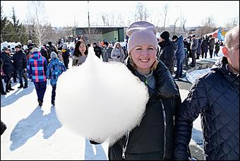 1 марта 2020 г., Барнаул. Екатерина Смолихина   Гуляй, народ! Как барнаульцы отпраздновали Масленицу