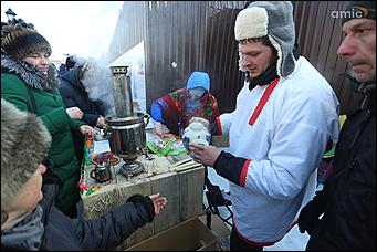 18 февраля 2018 г., Барнаул. Екатерина Смолихина   Блины, хороводы и чучела: как барнаульцы отметили Масленицу