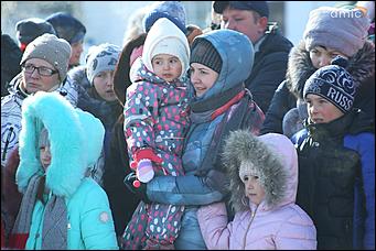 18 февраля 2018 г., Барнаул. Екатерина Смолихина   Блины, хороводы и чучела: как барнаульцы отметили Масленицу