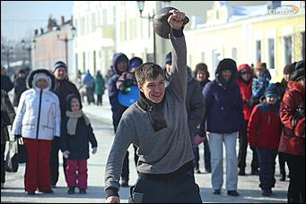 18 февраля 2018 г., Барнаул. Екатерина Смолихина   Блины, хороводы и чучела: как барнаульцы отметили Масленицу