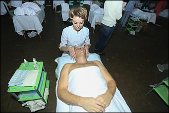 25 октября 2017 г., Барнаул. Екатерина Смолихина   Золотые руки: чемпионат Сибири по массажу прошел в Барнауле