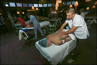 25 октября 2017 г., Барнаул. Екатерина Смолихина   Золотые руки: чемпионат Сибири по массажу прошел в Барнауле