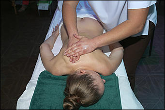 25 октября 2017 г., Барнаул. Екатерина Смолихина   Золотые руки: чемпионат Сибири по массажу прошел в Барнауле