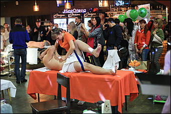 18 октября 2018 г., Барнаул. Екатерина Смолихина   Гладили, мяли, щипали: как в Барнауле состязались лучшие массажисты Сибири