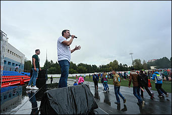 13 августа 2017 г., Барнаул. Екатерина Смолихина   Рекорд России по массовой тренировке установили в Барнауле