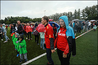 13 августа 2017 г., Барнаул. Екатерина Смолихина   Рекорд России по массовой тренировке установили в Барнауле