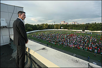 13 августа 2017 г., Барнаул. Екатерина Смолихина   Рекорд России по массовой тренировке установили в Барнауле