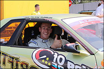 13 июля 2008 г., Москва   Формула 1 погостила в России. Шоу Moscow City Racing (фото Игоря Заботина)