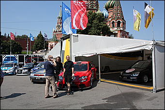 13 июля 2008 г., Москва   Формула 1 погостила в России. Шоу Moscow City Racing (фото Игоря Заботина)