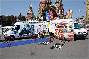 13 июля 2008 г., Москва   Формула 1 погостила в России. Шоу Moscow City Racing (фото Игоря Заботина)