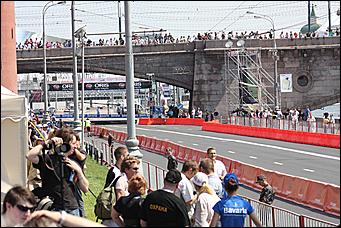 13 июля 2008 г., Москва   Формула 1 погостила в России. Шоу Moscow City Racing (фото Игоря Заботина)
