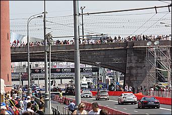 13 июля 2008 г., Москва   Формула 1 погостила в России. Шоу Moscow City Racing (фото Игоря Заботина)