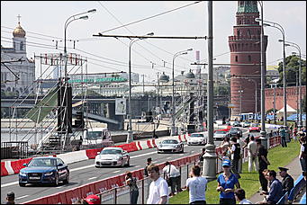 13 июля 2008 г., Москва   Формула 1 погостила в России. Шоу Moscow City Racing (фото Игоря Заботина)