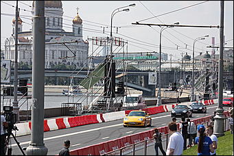 13 июля 2008 г., Москва   Формула 1 погостила в России. Шоу Moscow City Racing (фото Игоря Заботина)