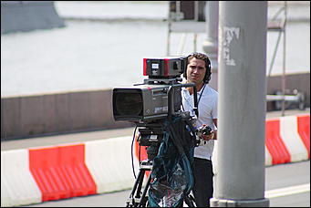 13 июля 2008 г., Москва   Формула 1 погостила в России. Шоу Moscow City Racing (фото Игоря Заботина)