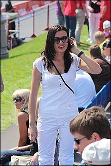 13 июля 2008 г., Москва   Формула 1 погостила в России. Шоу Moscow City Racing (фото Игоря Заботина)