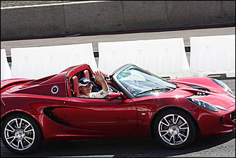 13 июля 2008 г., Москва   Формула 1 погостила в России. Шоу Moscow City Racing (фото Игоря Заботина)