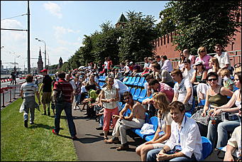 13 июля 2008 г., Москва   Формула 1 погостила в России. Шоу Moscow City Racing (фото Игоря Заботина)
