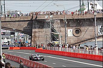 13 июля 2008 г., Москва   Формула 1 погостила в России. Шоу Moscow City Racing (фото Игоря Заботина)