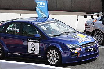 13 июля 2008 г., Москва   Формула 1 погостила в России. Шоу Moscow City Racing (фото Игоря Заботина)