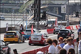 13 июля 2008 г., Москва   Формула 1 погостила в России. Шоу Moscow City Racing (фото Игоря Заботина)