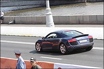 13 июля 2008 г., Москва   Формула 1 погостила в России. Шоу Moscow City Racing (фото Игоря Заботина)