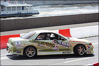 13 июля 2008 г., Москва   Формула 1 погостила в России. Шоу Moscow City Racing (фото Игоря Заботина)