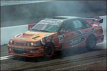 13 июля 2008 г., Москва   Формула 1 погостила в России. Шоу Moscow City Racing (фото Игоря Заботина)