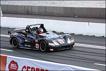 13 июля 2008 г., Москва   Формула 1 погостила в России. Шоу Moscow City Racing (фото Игоря Заботина)