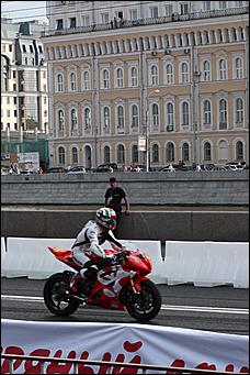 13 июля 2008 г., Москва   Формула 1 погостила в России. Шоу Moscow City Racing (фото Игоря Заботина)