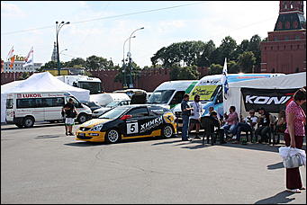 13 июля 2008 г., Москва   Формула 1 погостила в России. Шоу Moscow City Racing (фото Игоря Заботина)